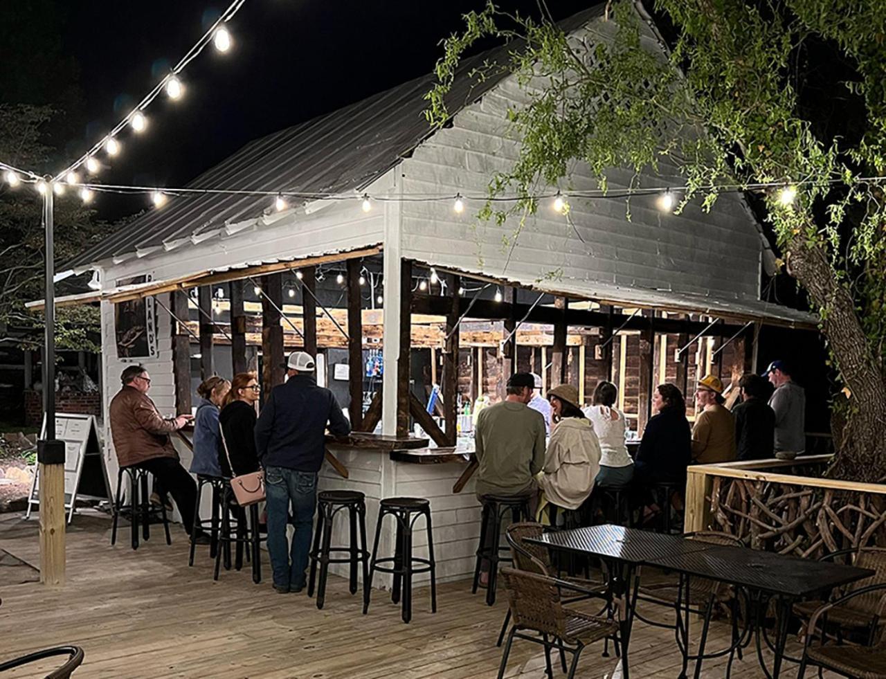 The Nuwray Hotel & Carriage House Burnsville Exterior photo